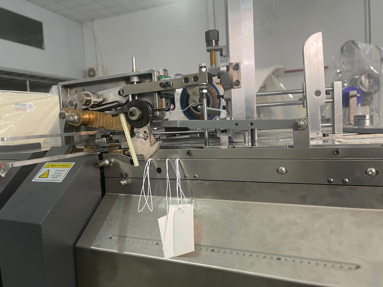 Ứng dụng thực tế m&aacute;y xỏ d&acirc;y